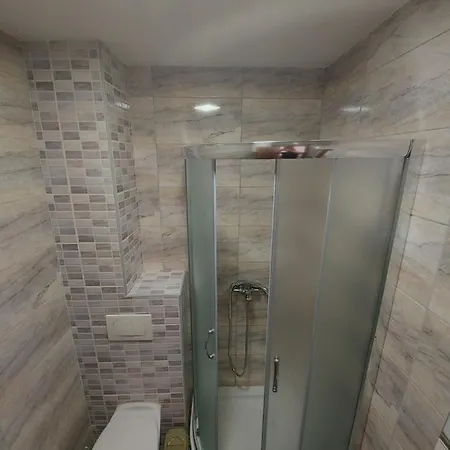 Ekskluziv *